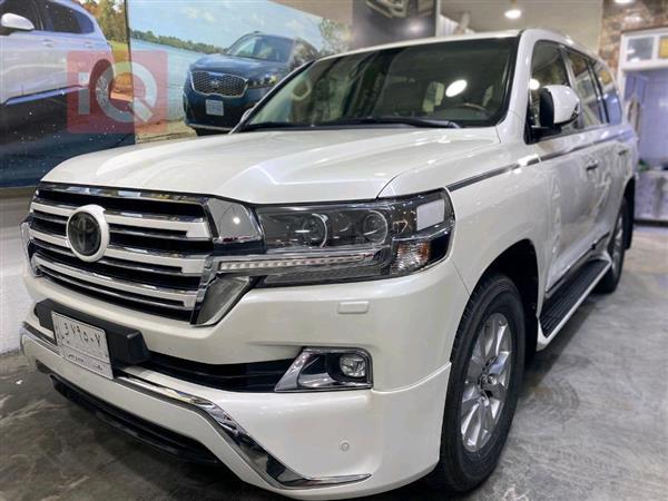 Toyota for sale in Iraq